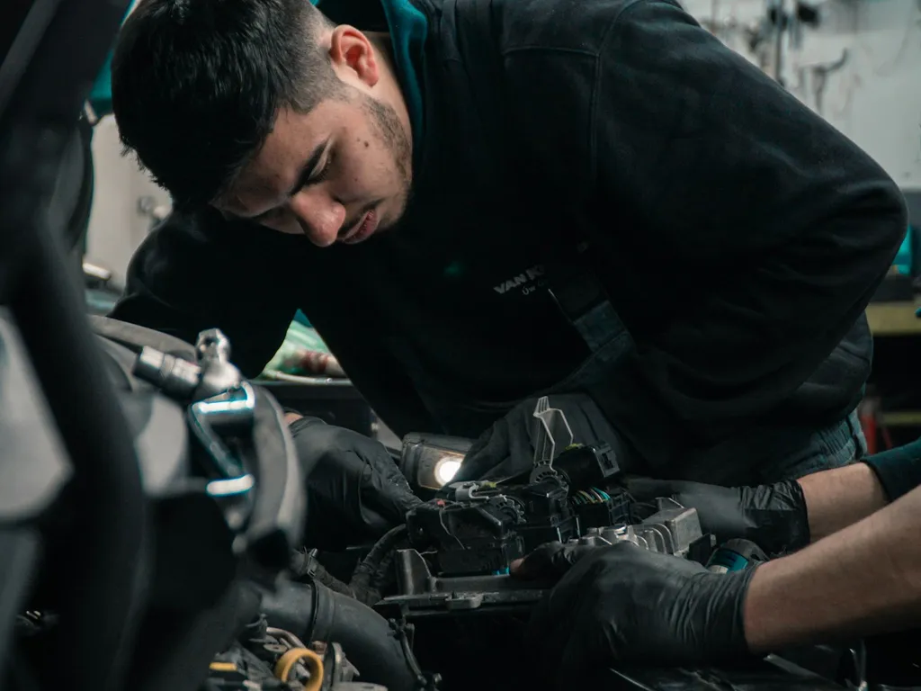 Oto Servis ve Bakım İşletmelerinde İş Güvenliği